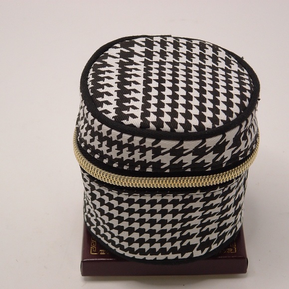 Anne Klein Jewelry - Anne Klein Travel Jewelry Case